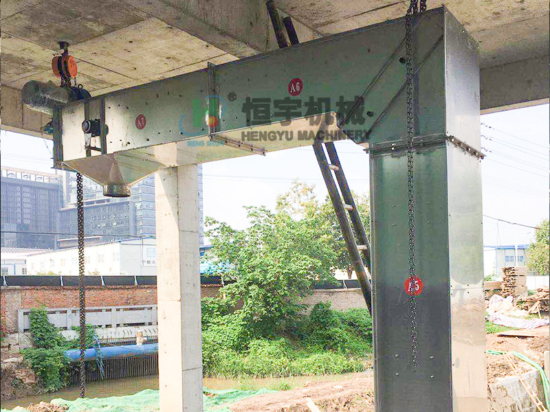 江蘇某環(huán)?？萍加邢薰?Z型提升機